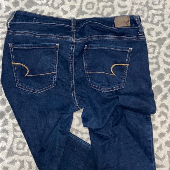 Dark wash AE jeans - Picture 3 of 3